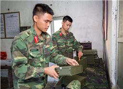 Vững vàng “cánh sóng” nơi đỉnh trời